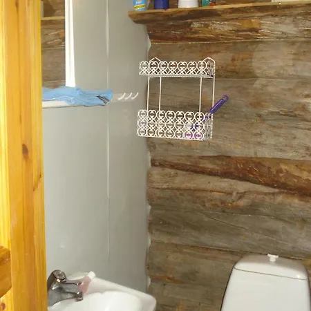 Toola-lodge * Iso-Syöte