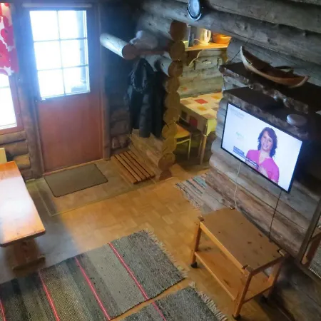 Toola-lodge Ferienhaus *