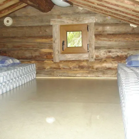 Toola-lodge * Iso-Syöte